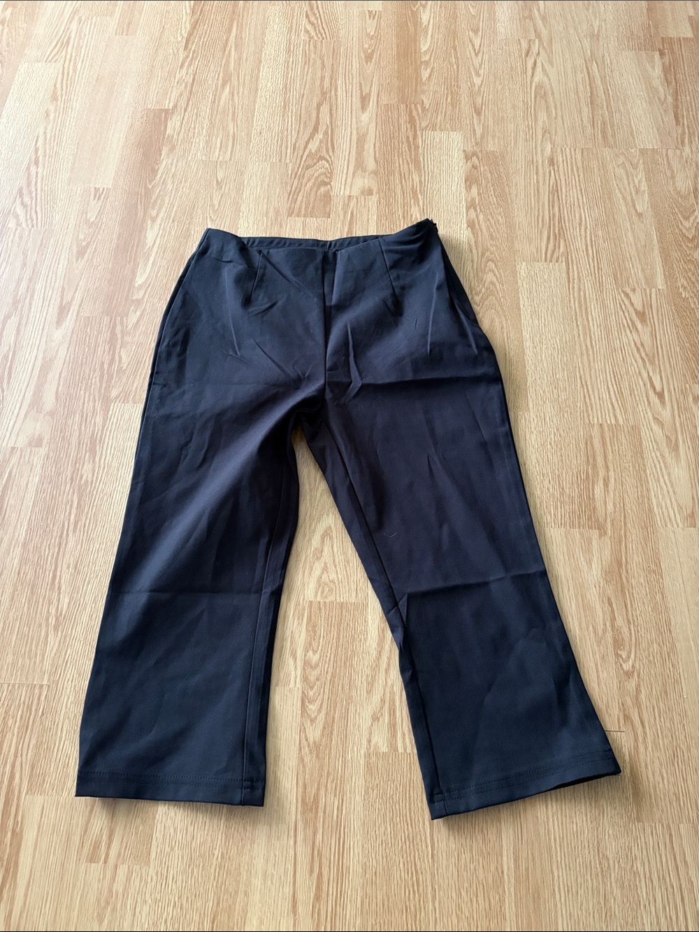 Missguided Black Cropped Wide-Leg Capris
